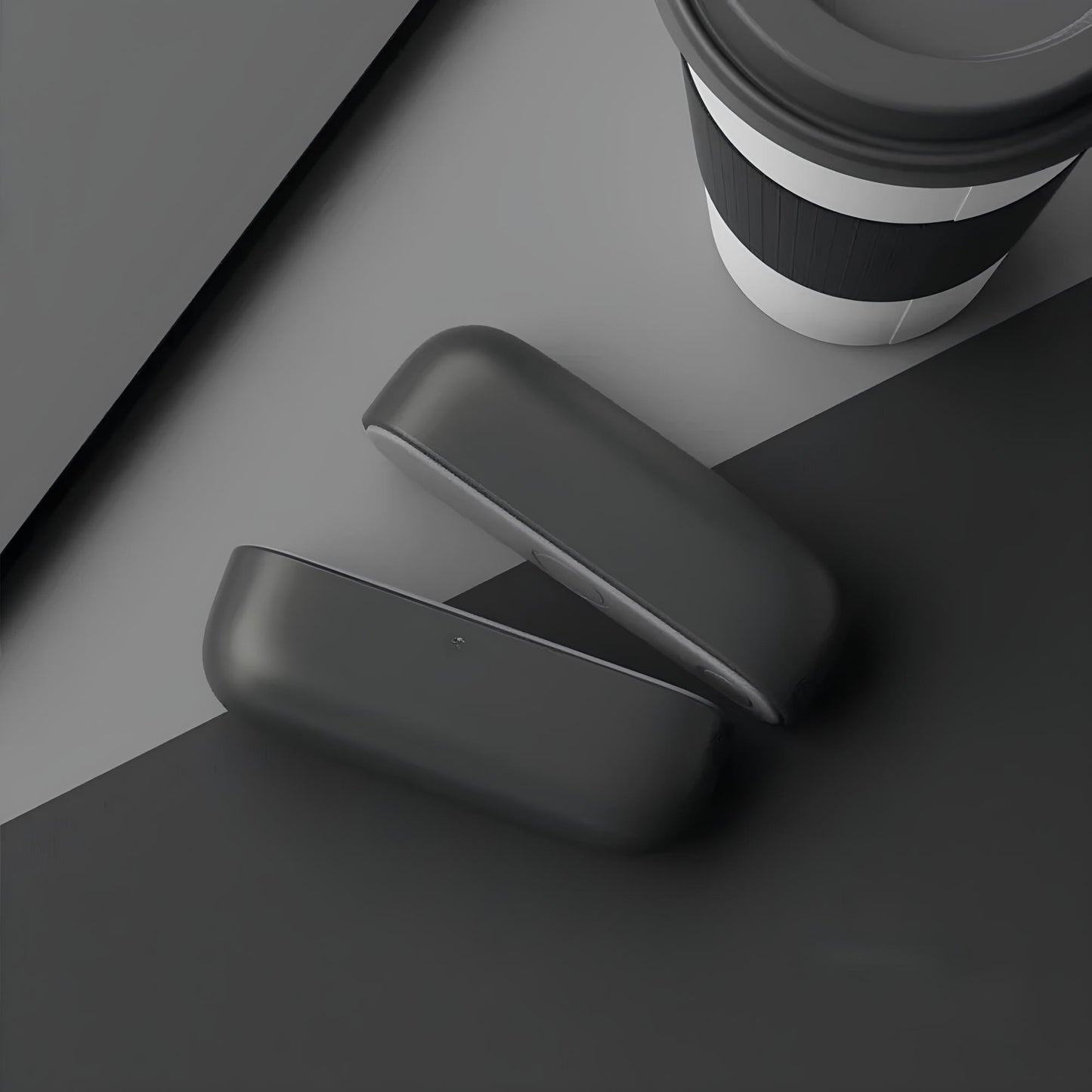 Stay Warm and Charged: 2-in-1 Rechargeable Hand Warmers with Power Bank – Portable Electric Pocket Heaters for Winter Adventures in the US and Canada