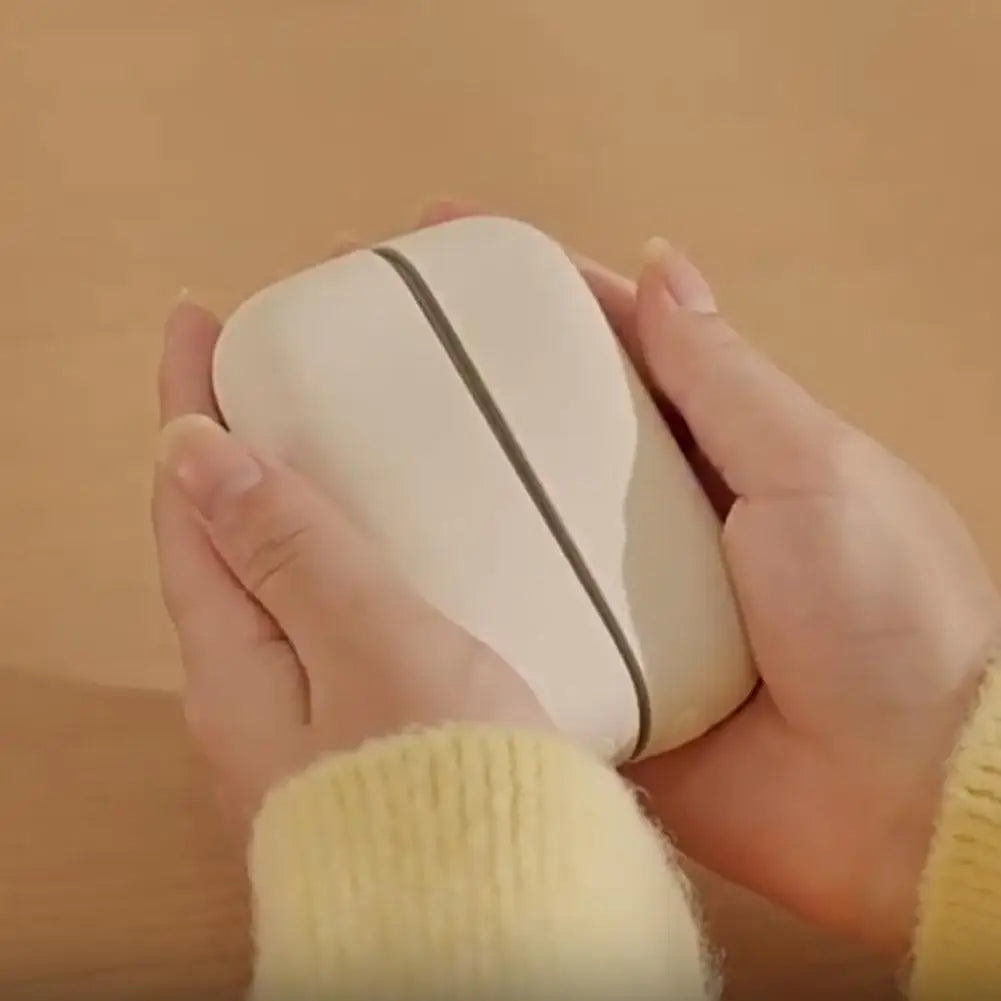 Stay Warm and Charged: 2-in-1 Rechargeable Hand Warmers with Power Bank – Portable Electric Pocket Heaters for Winter Adventures in the US and Canada